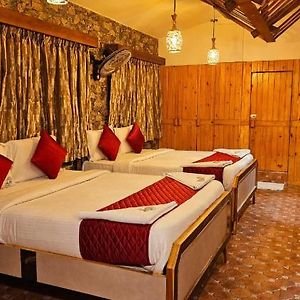 Jjs Park Inn